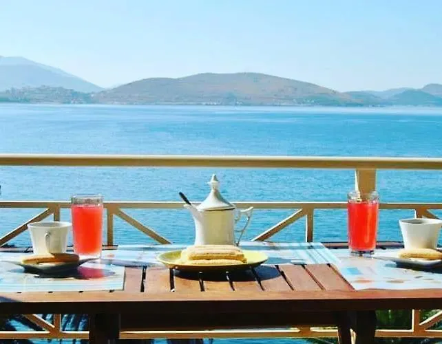 Apartament In Saranda